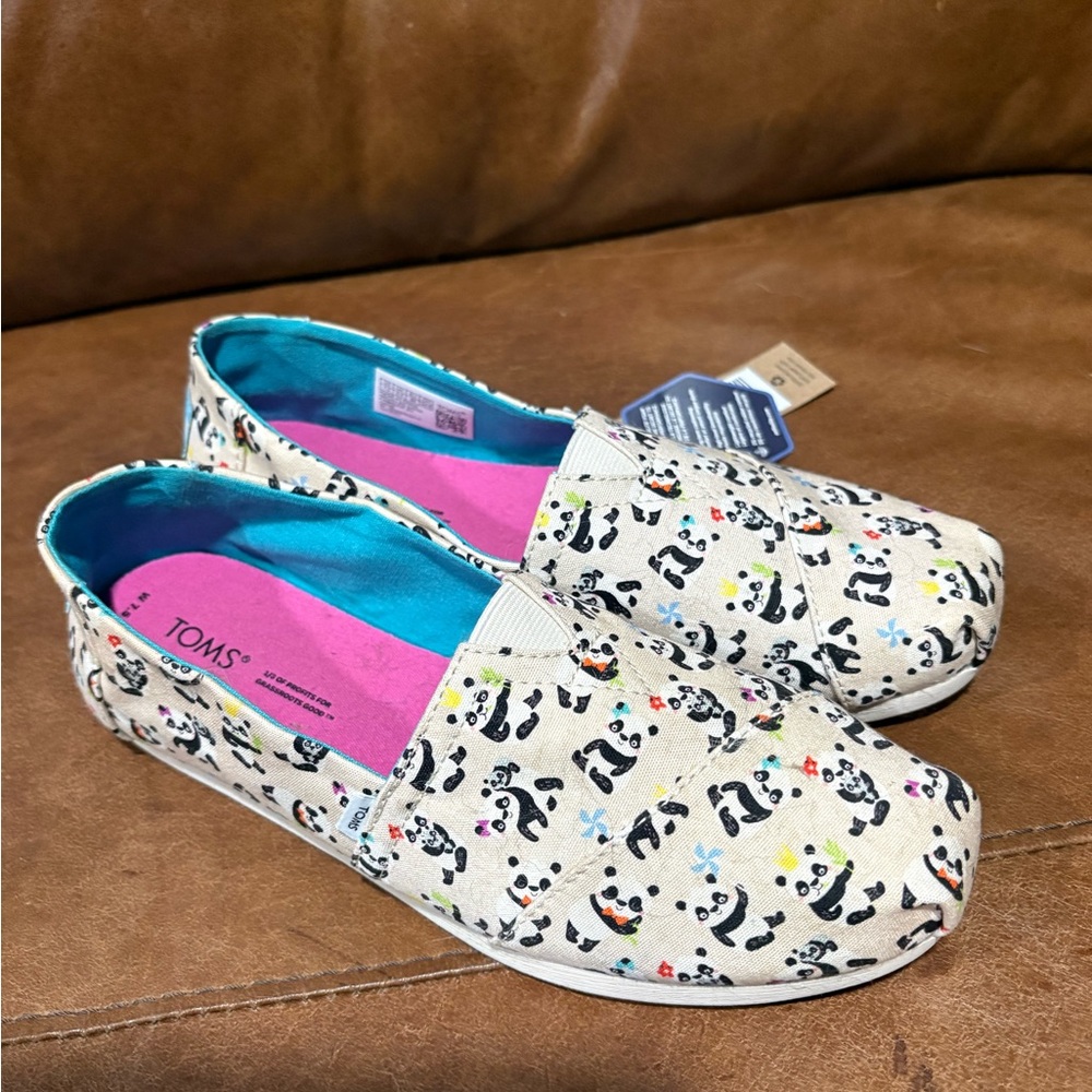 TOMS Women’s Panda Print Canvas Slip-On Shoes in White 7.5